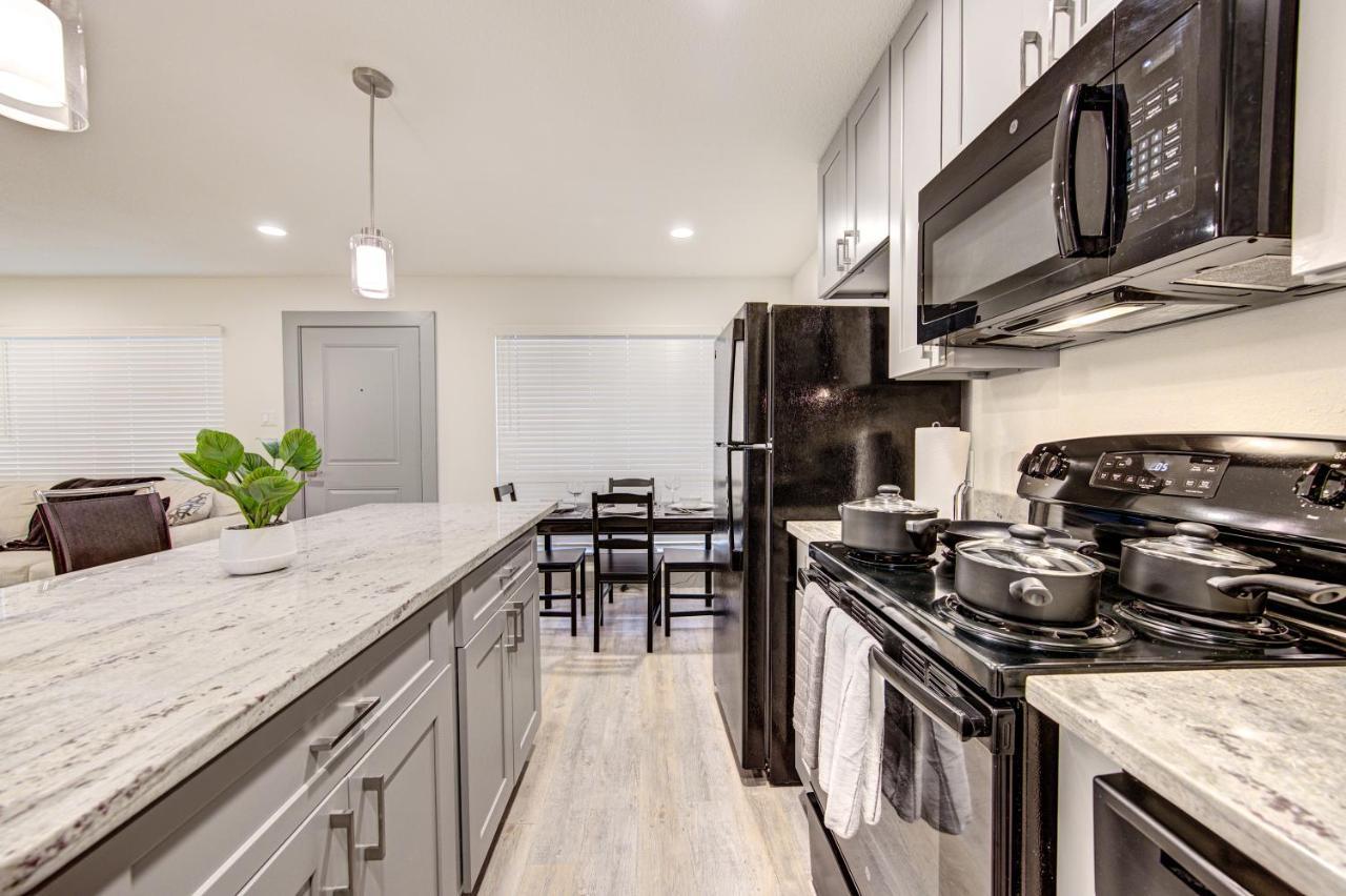 Trendy Midtown Apt, Walk To Shops & Sites, Pets Ok Houston Buitenkant foto