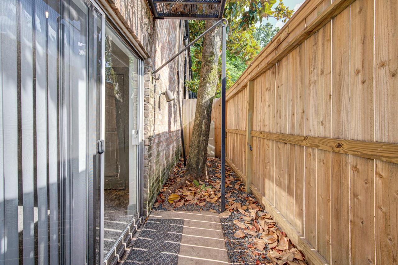 Trendy Midtown Apt, Walk To Shops & Sites, Pets Ok Houston Buitenkant foto