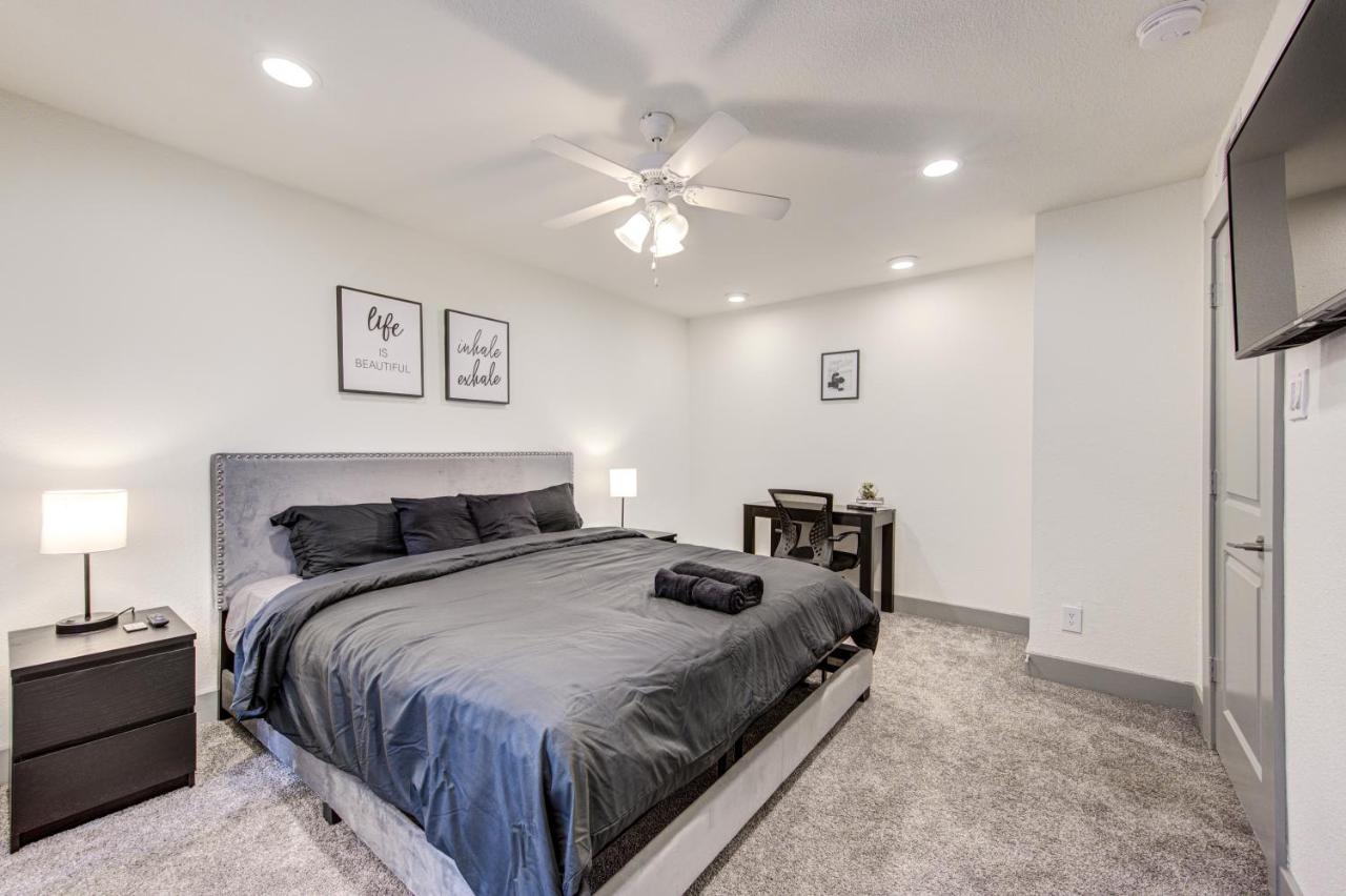 Trendy Midtown Apt, Walk To Shops & Sites, Pets Ok Houston Buitenkant foto
