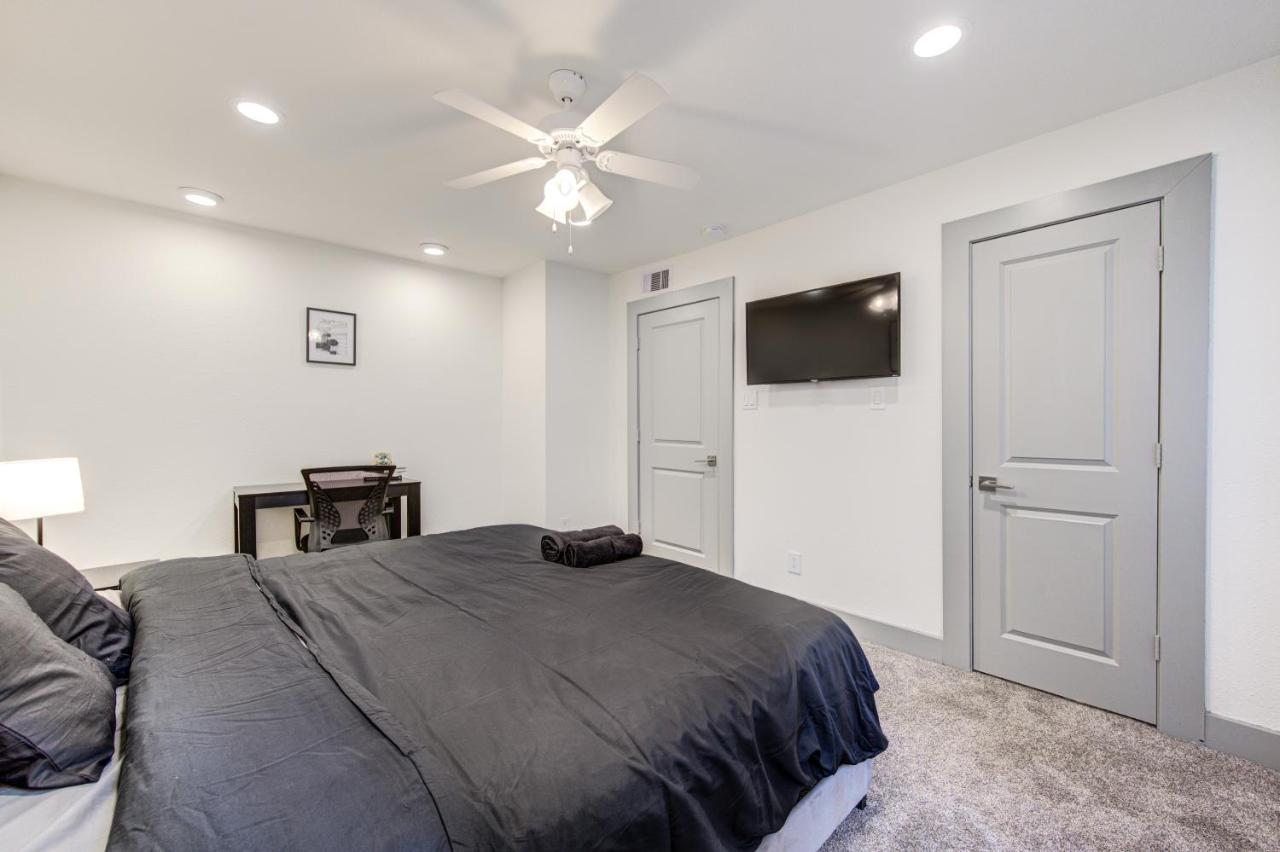 Trendy Midtown Apt, Walk To Shops & Sites, Pets Ok Houston Buitenkant foto