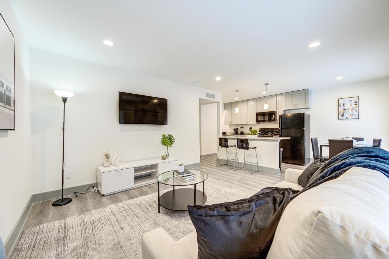 Trendy Midtown Apt, Walk To Shops & Sites, Pets Ok Houston Buitenkant foto