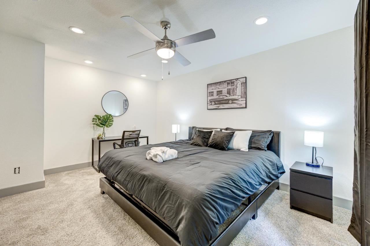 Trendy Midtown Apt, Walk To Shops & Sites, Pets Ok Houston Buitenkant foto