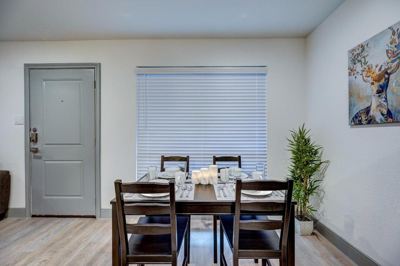 Trendy Midtown Apt, Walk To Shops & Sites, Pets Ok Houston Buitenkant foto