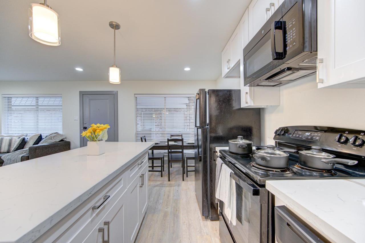 Trendy Midtown Apt, Walk To Shops & Sites, Pets Ok Houston Buitenkant foto