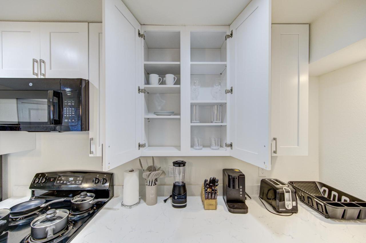 Trendy Midtown Apt, Walk To Shops & Sites, Pets Ok Houston Buitenkant foto