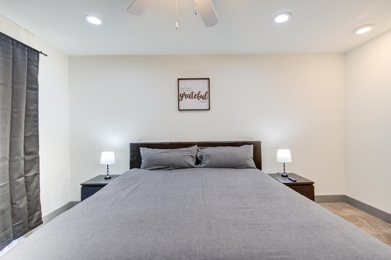 Trendy Midtown Apt, Walk To Shops & Sites, Pets Ok Houston Buitenkant foto
