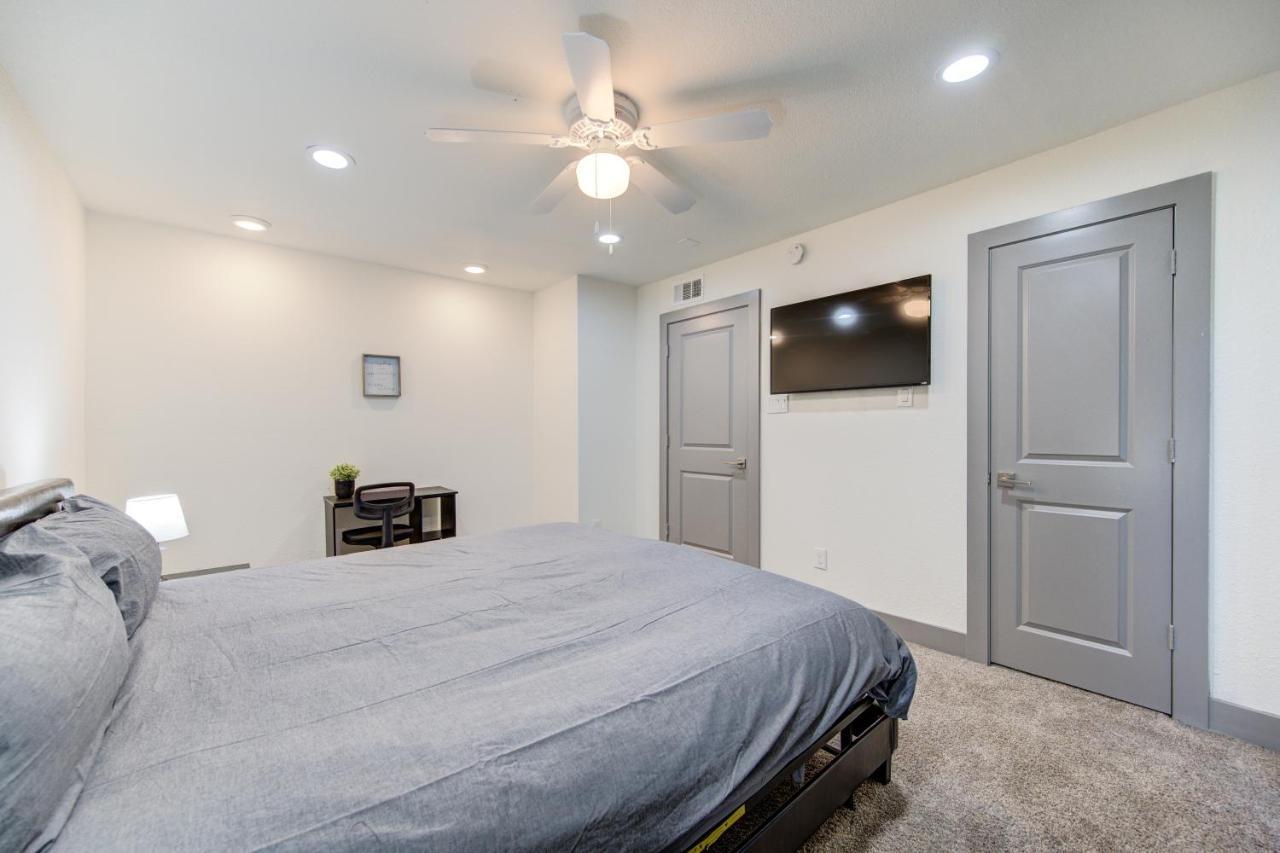 Trendy Midtown Apt, Walk To Shops & Sites, Pets Ok Houston Buitenkant foto