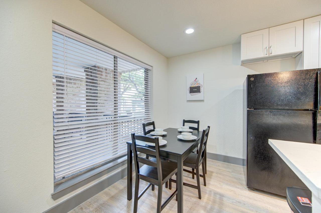 Trendy Midtown Apt, Walk To Shops & Sites, Pets Ok Houston Buitenkant foto